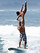 sexy_surfer_girls_43.jpg